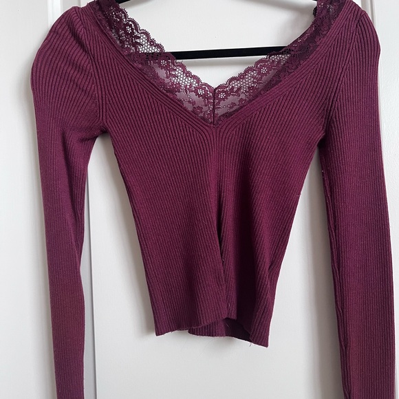 Deep Red Burgundy Lace Ribbed Sweater - Picture 2 of 4